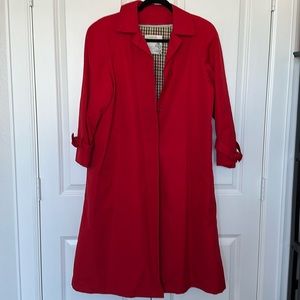 EUC Vintage London Fog Towne Edition Fully Lined Trench Coat Red Size 8 petite